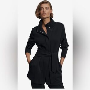 *NEW - without tags* Varley Women's Anset Tie Front Jacket in Black Size Large